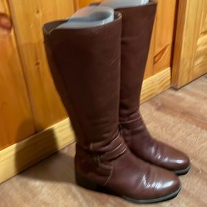 Naturalizer tall brown leather upper boot